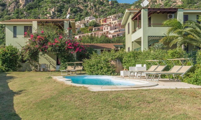 Costa Rei Apartment | Cozy Apartment for 4 with Pool, A/C, and Pet-Friendly Options