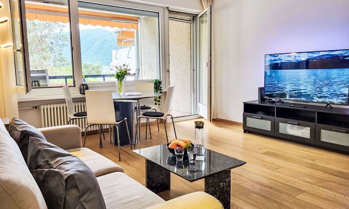 Bigogno Apartment | Beautiful apartment for 4 guests with WIFI, A/C, pool, TV, balcony and panoramic view