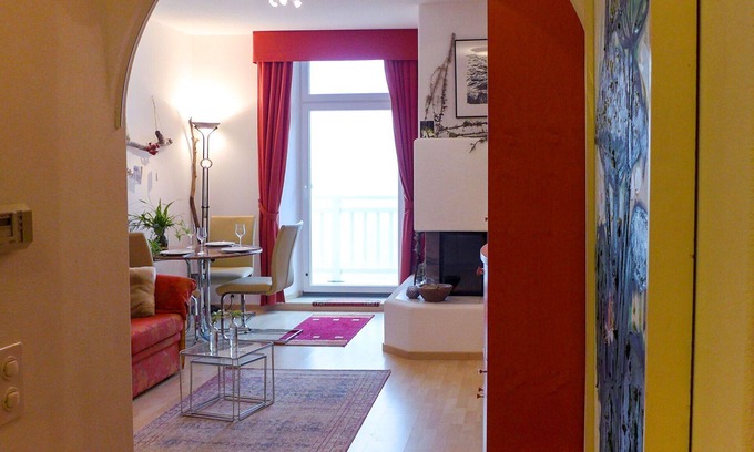 Champex-Lac Apartment | Cozy Apartment with Balcony, WIFI & Lake View for 3