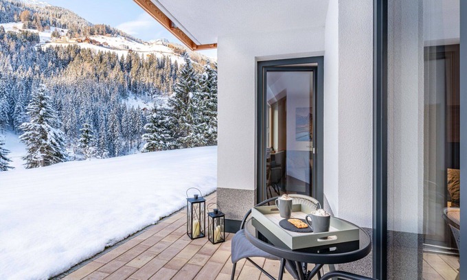 See Apartment | Spacious Apartment for 14 with WiFi, TV & Terrace