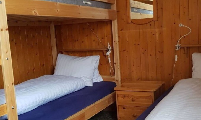 Adelboden Apartment | Beautiful apartment for 7 people with balcony