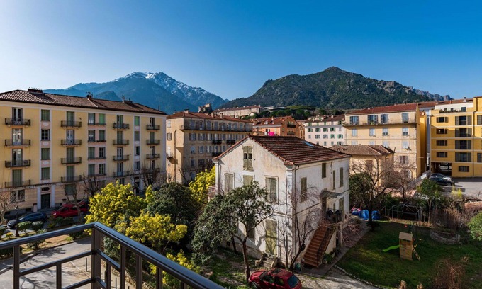 Corte Apartment | Cozy Apartment for 4 with Wi-Fi, A/C, and Panoramic Views