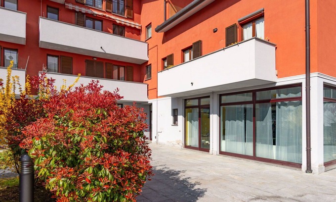 Dervio Apartment | Cozy Apartment for 6 with Balcony and Pet-Friendly Perks