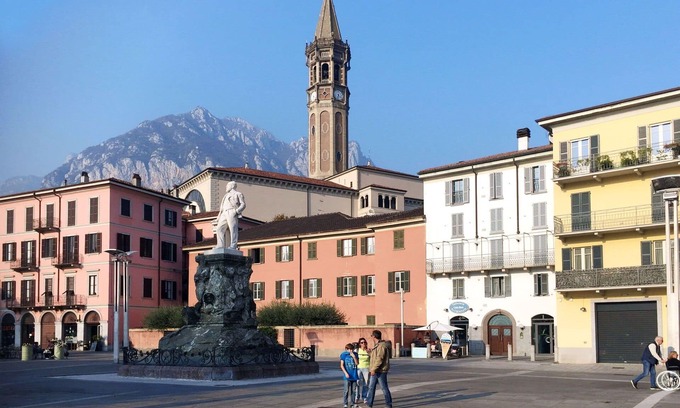 Lecco Apartment | Cozy Apartment for 4 with WIFI, Terrace & Lake Views