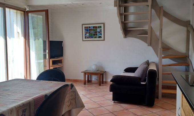 Guillestre Apartment | Cozy Apartment Near Ski Resorts with Breakfast & Family Amenities