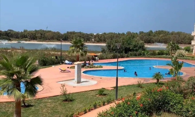 Marina Apartment | Elegant Apartment with Pool, 750m from the Beach