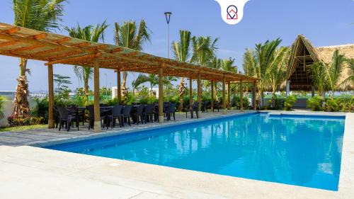 Boulevard Barra Vieja Apartment | Oceanfront Apartment in Dream Acapulco Diamante - Rated 9/10