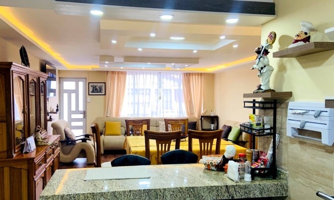 Parroquia Huachi Loreto Apartment | Cozy Apartment in Ambato with Spa and Child-Friendly Amenities