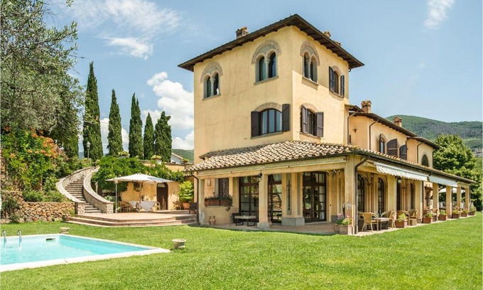 Poggio Catino Apartment | Delightful Poggio Catino Apartment with Pool & WiFi Access