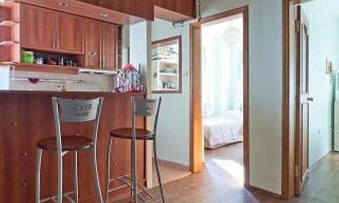 Bayrampasa Apartment | Cozy Apartment No. 6 in Taksim with Kitchen & Breakfast