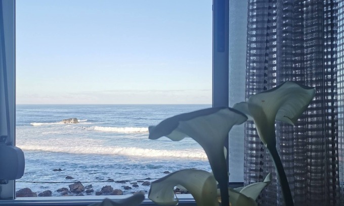 Moya Apartment | Inviting Apartment by the Serene Sea for Your Getaway