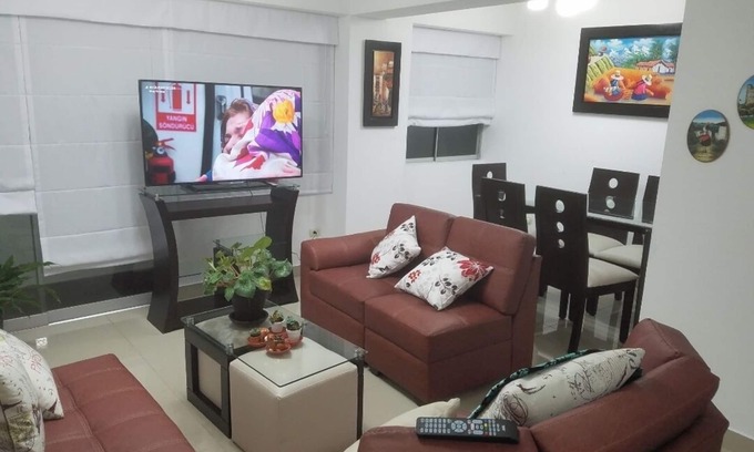Santiago de Surco Apartment | Cozy Apartment with Kitchen - Your Perfect Getaway