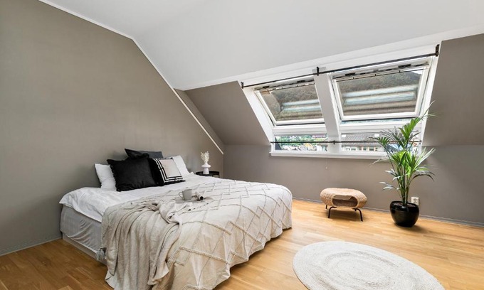 Sogndal Apartment | Family-Friendly 3-Bedroom Apartment - Rated 9.1/10