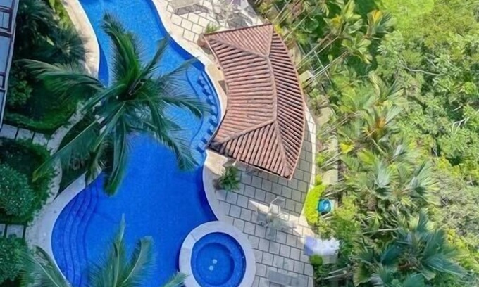 Herradura Condo | Stunning 2 Bedroom Retreat with Panoramic Herradura Bay Views