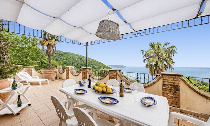 Pisciotta Apartment | Cozy Apartment with Seaview Terrace in Pisciotta, Italy