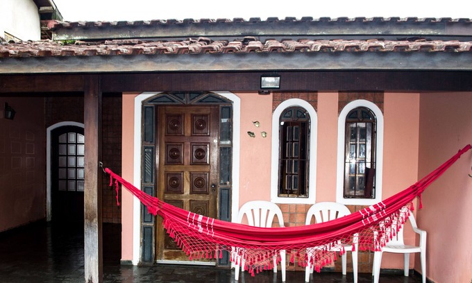 Centro House | Cozy Stay at Casa Praia da Enseada with Ocean Views