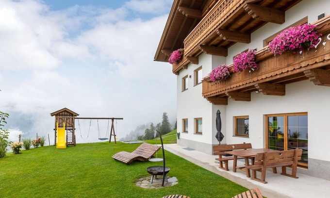 Ramsau im Zillertal Apartment | Modern Apartment with WIFI, TV, Patio & Panoramic Views