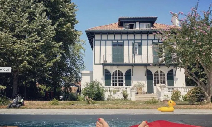 Bayonne Villa | Elegant Basque Villa with Pool and Family-Friendly Spaces