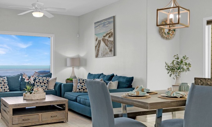 Port Isabel House | Inviting Bayfront Retreat in Port Isabel with Ocean Views