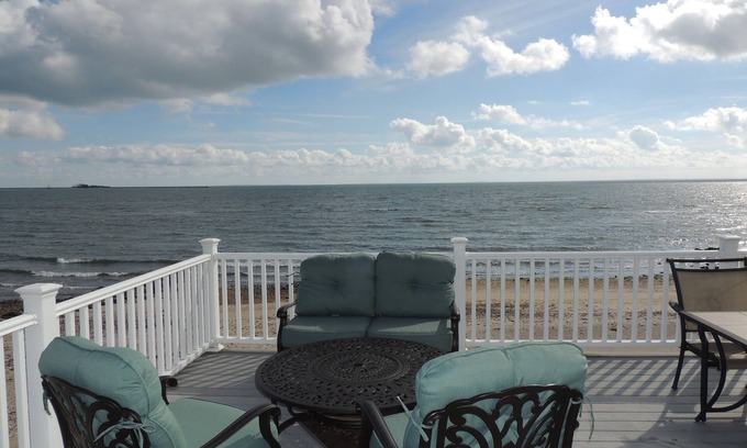 Clinton House | Exquisite Beachfront Retreat with Ocean Views & Family Amenities