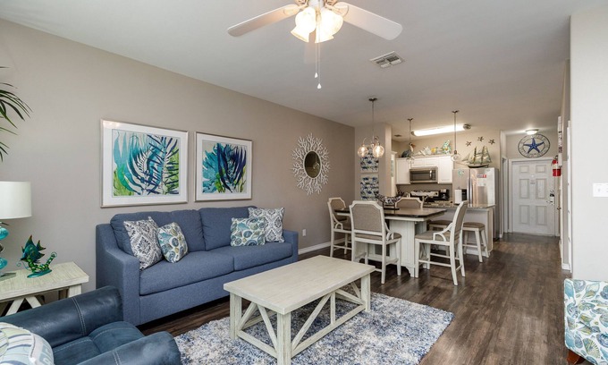 Corpus Christi House | Inviting Unit with Heated Pools & Steps to the Beach!