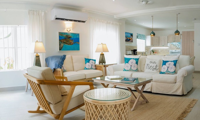 Dover Apartment | Idyllic Beachfront Apartment: Turtles Nest B with Ocean View