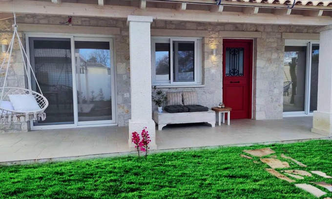 Ag. Georgios Villa | Idyllic Beachfront Villa with Pool in South Corfu