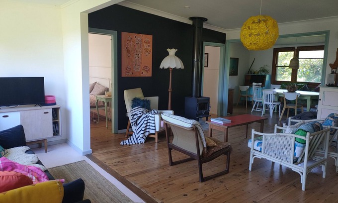 Wallaga Lake House | Idyllic Beachside Retreat with Oceanfront Views - 2 Min Walk