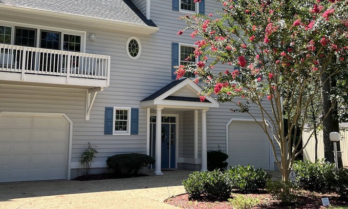 Bethany Beach House | Inviting Bethany House with Pool & Ocean View near Beach