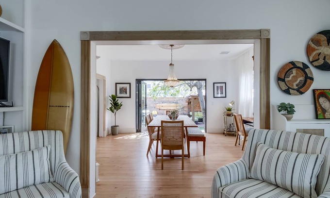 Golden Hill House | Pet-Friendly Bungalow Steps from Balboa Park & Downtown