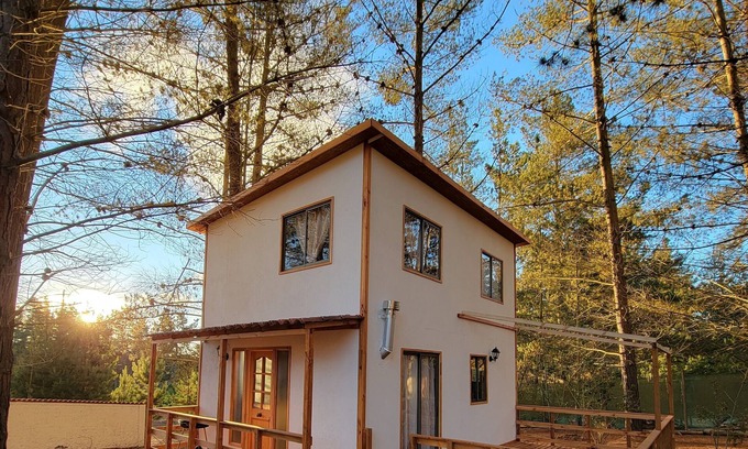 Algarrobo Cabin | Cozy Cabin in Algarrobo with Pool & Pet-Friendly Access
