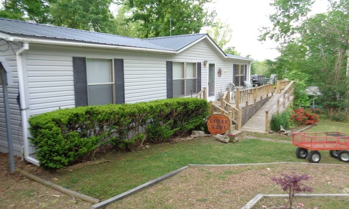 Lobelville Cabin | Scenic Cabin Retreat with Lake Views and Pet-Friendly Perks