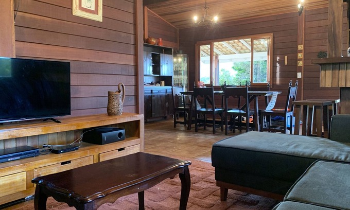 Campos do Jordao House | Beautiful chalet in the mountains of Campos do Jordão