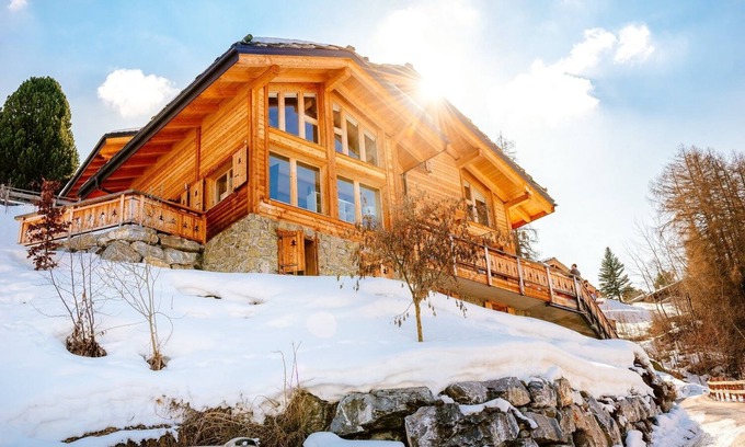 Nendaz Ski Chalet | Inviting Chalet for 12 in the Swiss Alps with Hot Tub