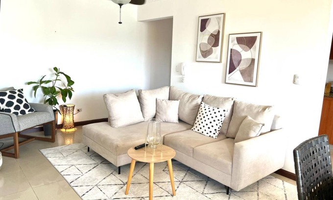 Barrio Santa Lucia House | Costa Rica Condo: Steps from the Beach with Pool Access