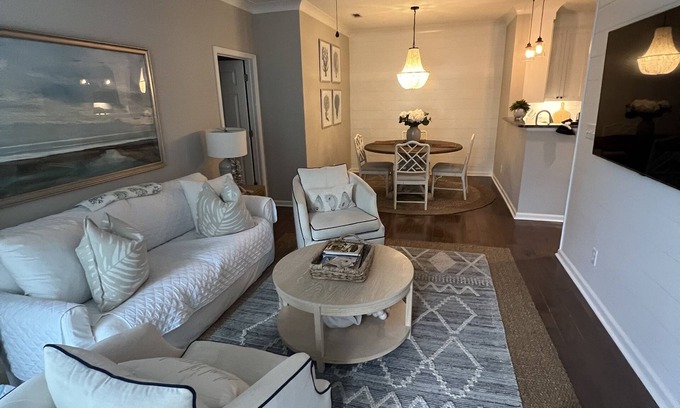 Seaside Farms Condo | Cozy Condo Steps from the Beach with Amazing Ocean Views