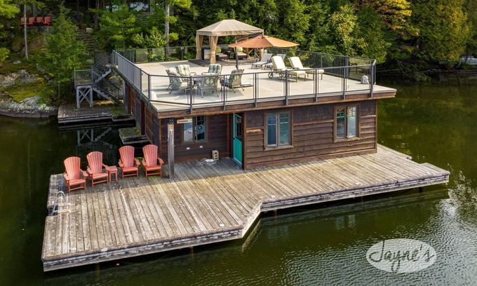 Muskoka Lakes Cottage | Idyllic Cottage & Bunkie with Inviting Boathouse Deck!
