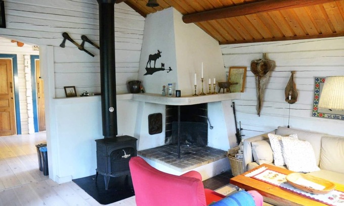 Malmkoping Cabin | Scenic Cottage Near Lake and Forest for Your Getaway