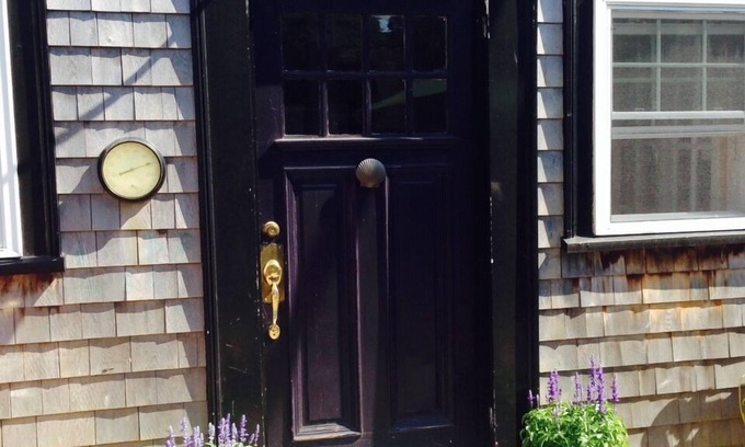 Newburyport Cottage | Idyllic Cottage Steps from Newburyport and Plum Island Beach