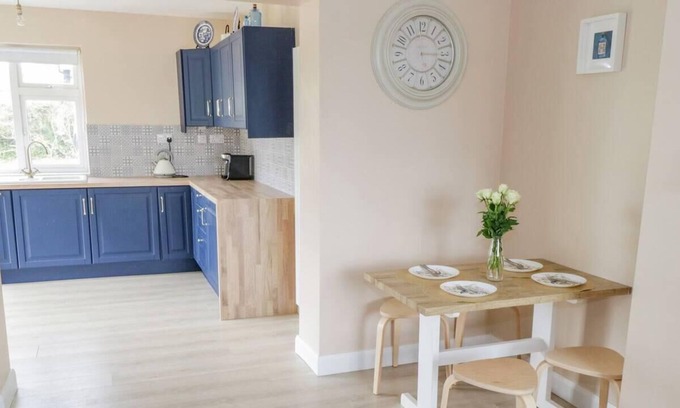 Dromahair Other | Beautiful Cottage with Gardens, Patio & Fireplace