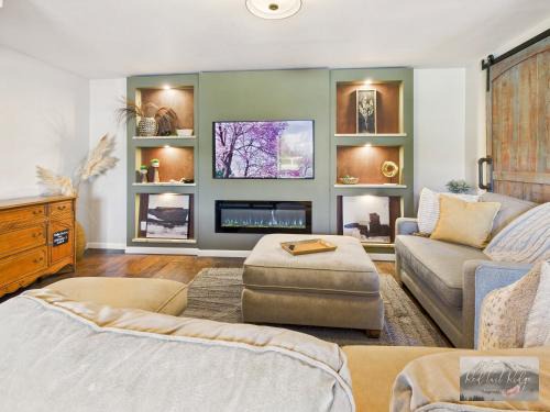 Philomath Apartment | Exceptional Red Tail Ridge PNW: Pet-Friendly Retreat