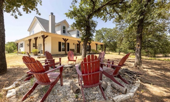 Alvarado House | Tranquil Country Lake House with Pool and Family Amenities