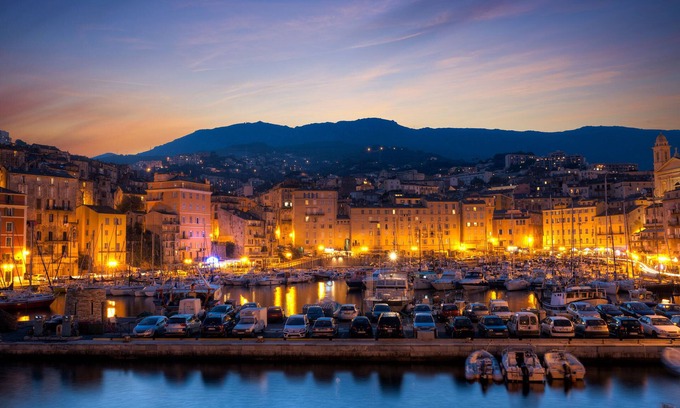 Bastia Apartment | Charming Downtown Bastia Apartment with Oceanfront Pool