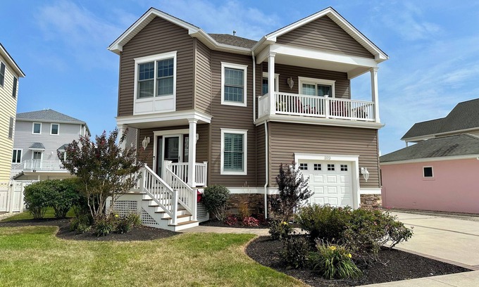 North Wildwood House | Beautiful Custom North Wildwood Home steps to the Beach, Beautiful Oceanviews