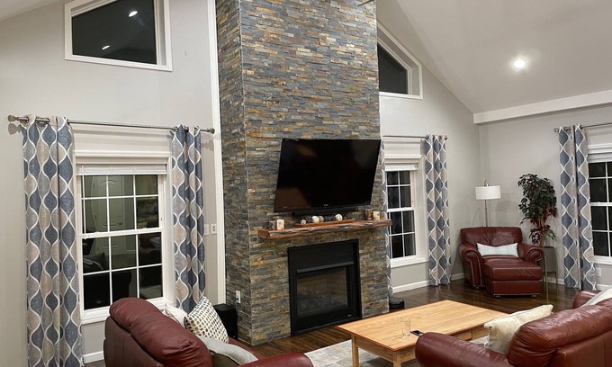 Bernardsville House | Serene Stay: Custom Home with Movie Room & Spa Amenities
