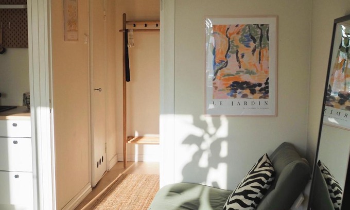 Kallio Apartment | Stylish Design Studio in Kallio – Child Friendly & Rated 8.9