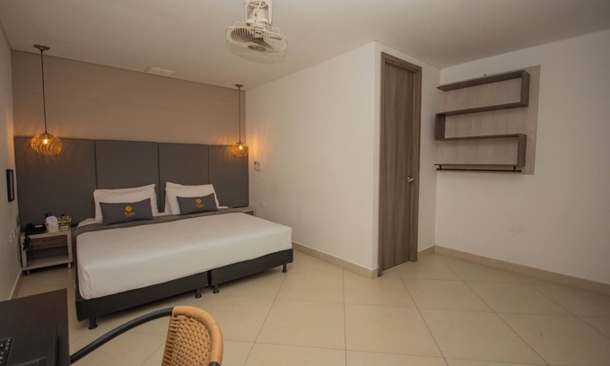 Bello Hotel | Cozy Double Room in Bello with Spa and Hot Tub Access