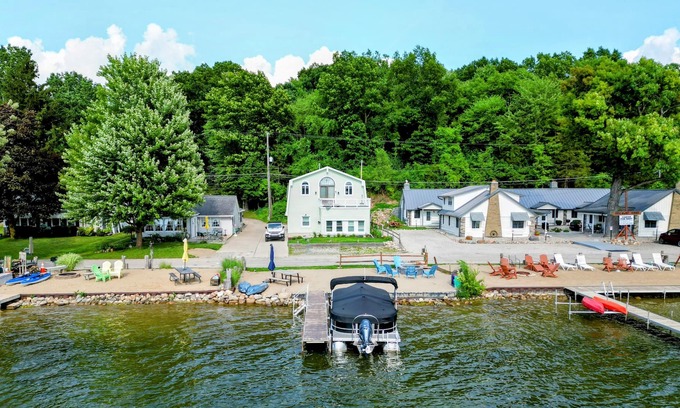 Sand Creek House | Inviting Evans Lakefront Getaway with Private Beach Access