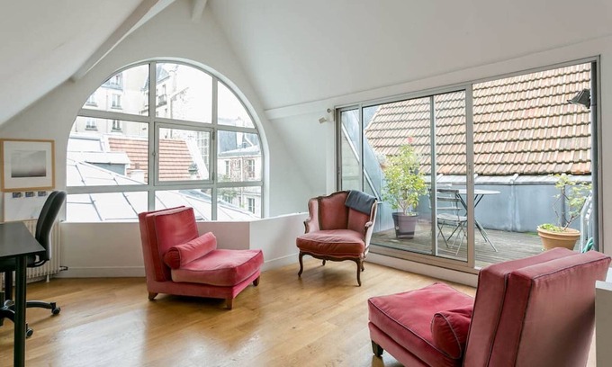 Montparnasse House | Family-Friendly Retreat Near Luxembourg Gardens with Spa