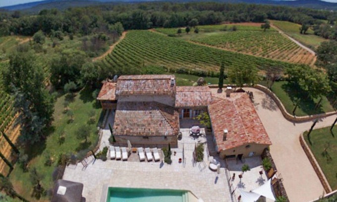 Cotignac Villa | Idyllic Provencal Farmhouse with Pool in Enchanting Vineyards